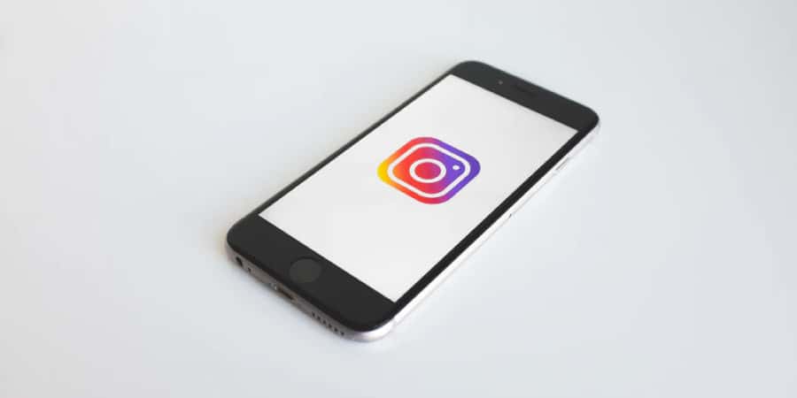 Como anunciar empresa no instagram
